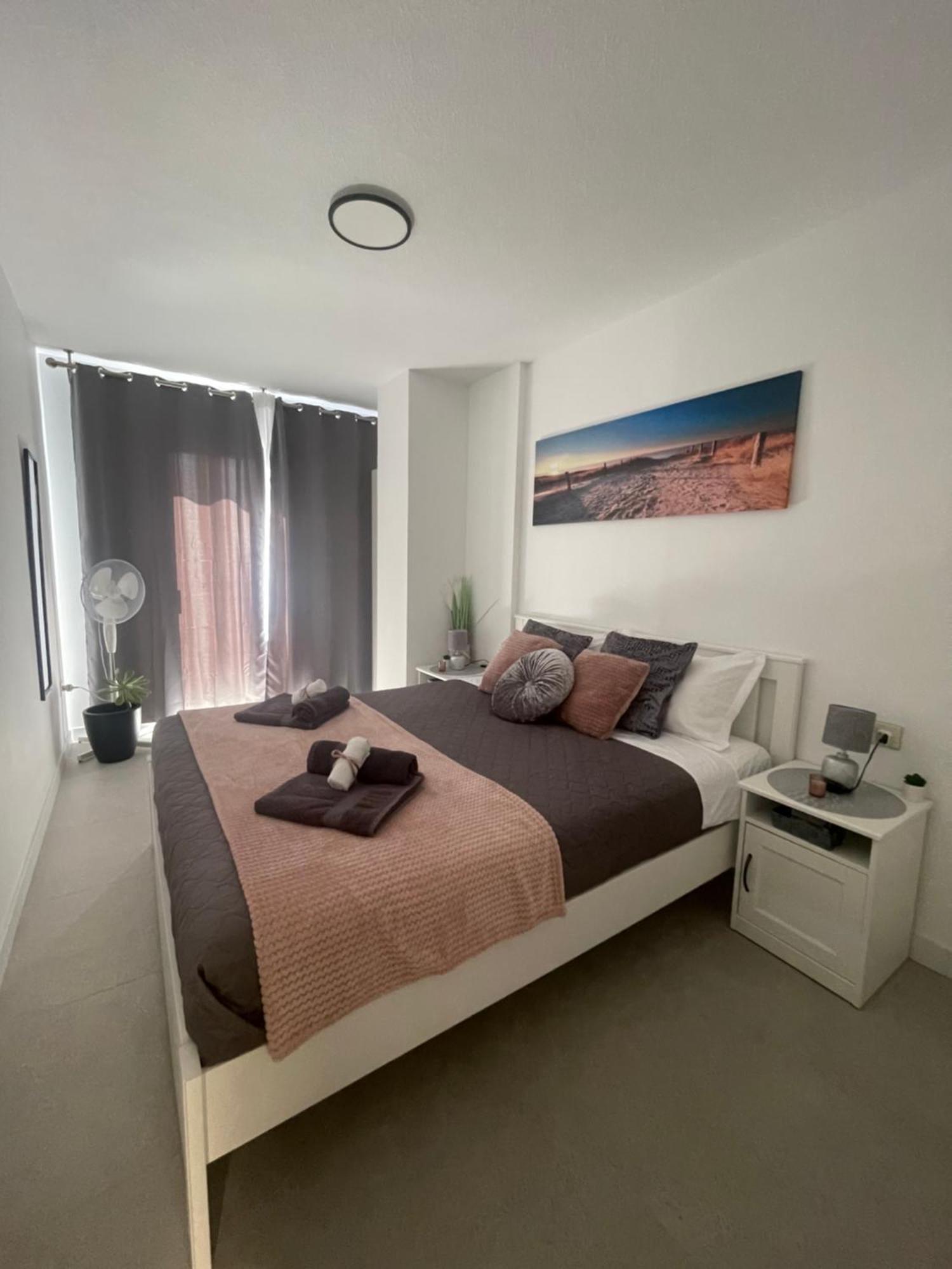 Royal View - Playa De Americas Apartment *