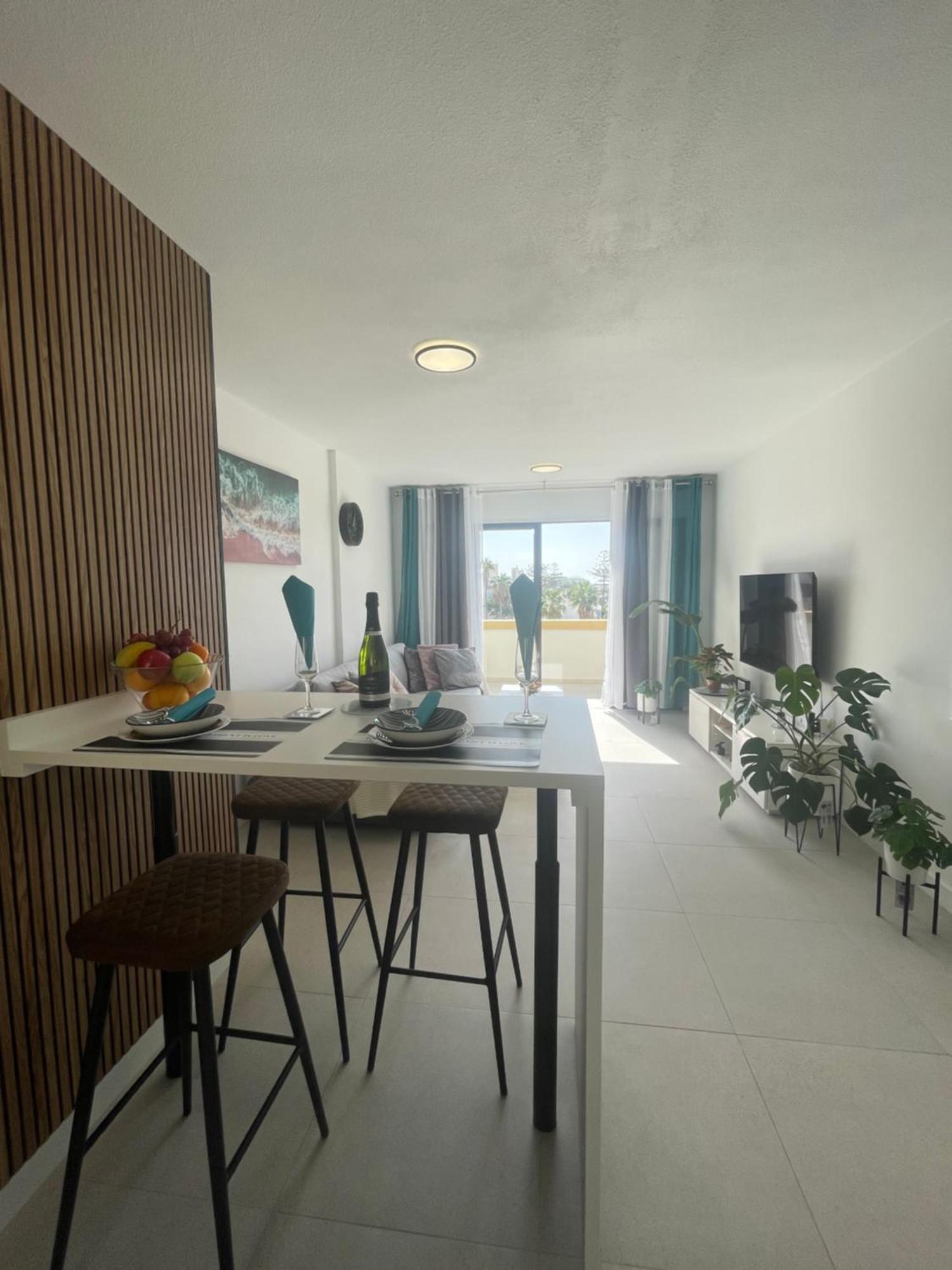 Royal View - Playa De Americas Apartment